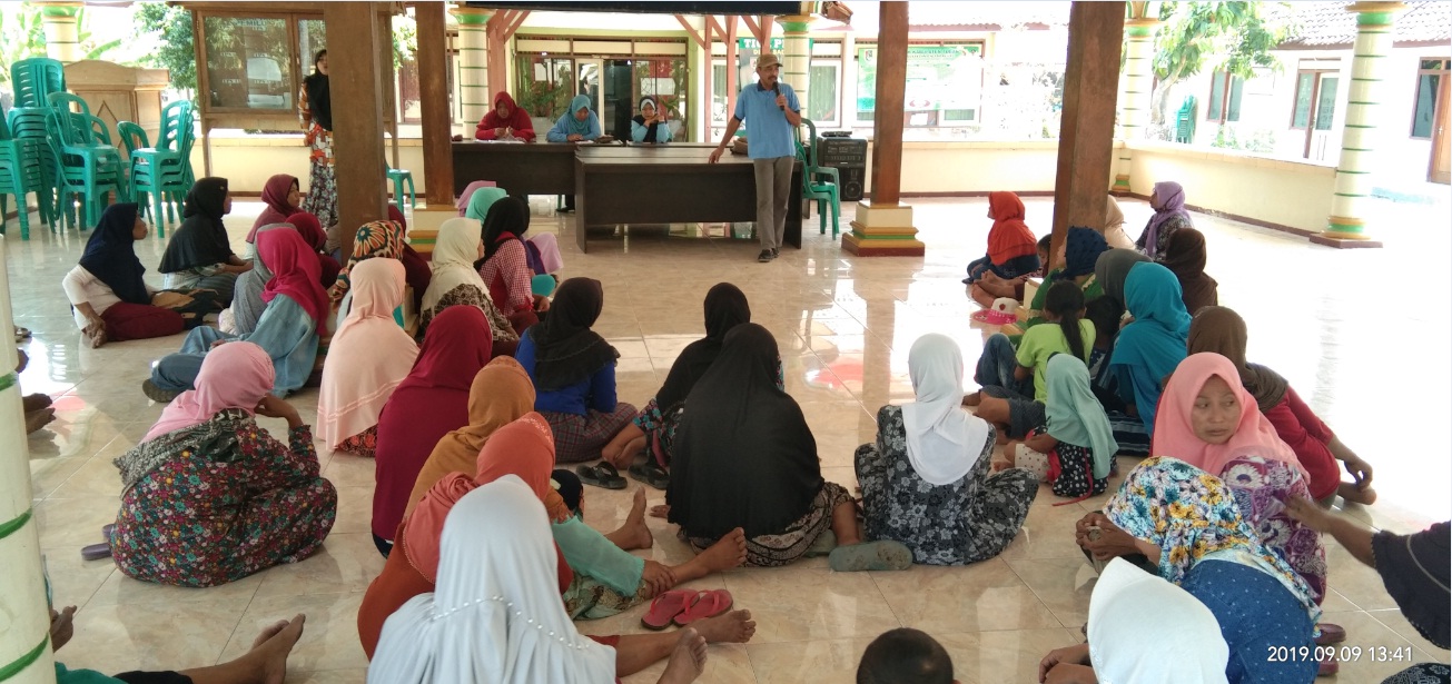 SOSIALISASI FAMILY DEVELOPMENT SESSION (FDS) PENDAMPING PKH DESA SADANG